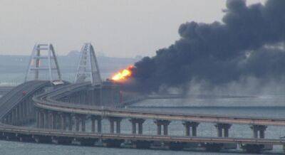 Питання знищення Кримського мосту буде вирішено за пару залпів - Коваленко