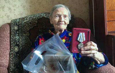 Труженица тыла Анна Андреевна Кузьмина перешагнула 100-летний рубеж