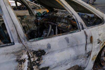 В Верхней Галилее загорелся автомобиль, водитель в тяжелом состоянии