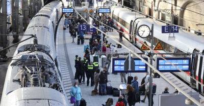 Кто-то умышленно повредил кабель и на три часа парализовал железнодорожное движение в Германии