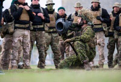 Канада возобновила тренировки украинских новобранцев в Великобритании