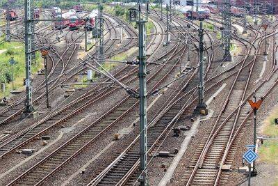 Умышленное повреждение кабельной системы парализовало движение поездов на севере Германии