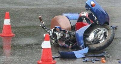 В Спитамене в ДТП погиб водитель скутера, а в Хуросоне – пьяный пешеход