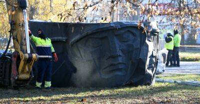 Delna просит у Даугавпилса объяснений в связи с демонтажем двух советских памятников