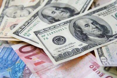 Курс валют на 1 ноября: доллар и евро дорожают