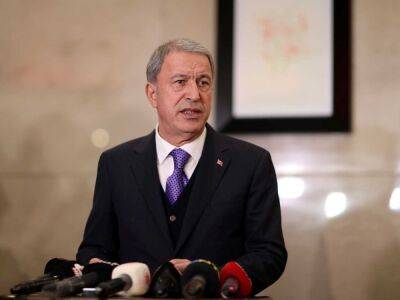 Турция продолжит выполнять условия "зерновой сделки" – министр обороны