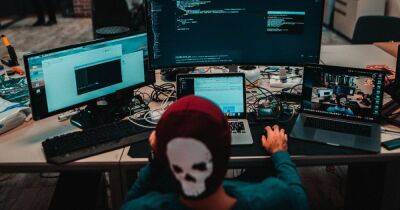 Русские хакеры продолжают атаковать важные сайты и информсистемы Украины
