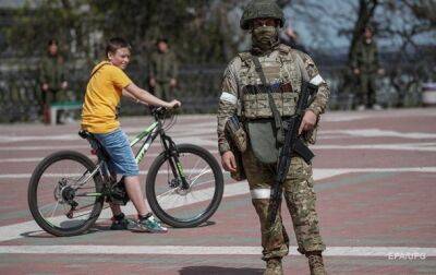 Оккупант готов себя подстрелить, чтобы его вывезли из Украины - перехват