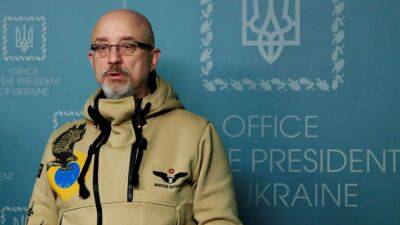 Министр обороны Украины: войска РФ будут выходить из Херсона неделю