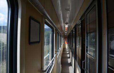 15-летнего подростка будут судить за кражу телефона у пассажира поезда в Твери