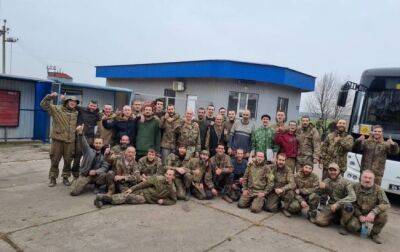 В Україну з російського полону повернулися ще 45 захисників