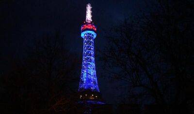 Петршинская башня изменит подсветку 17 ноября
