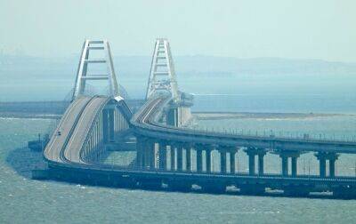Движение на Крымском мосту перекрыто