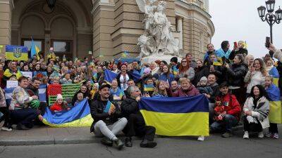 Украина восстанавливает контроль над Херсоном
