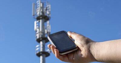 В Херсоне частично восстановили мобильную связь — появился интернет