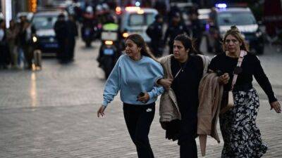 Взрыв у площади Таксим в центре Стамбула: шесть погибших и десятки пострадавших