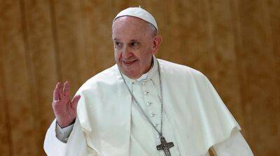Папа Римский попросил «не мириться с войной» и помнить про украинцев