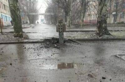 У Лисичанську свавілля: окупанти вибивають вікна та грабують будинки