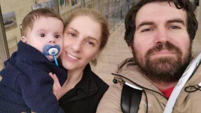 После полугода мытарств: рожденный украинской суррогатной матерью в Грузии израильский малыш прилетел на родину