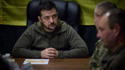 Зеленский анонсировал пункты помощи жителям Херсонщины и посетил Николаев