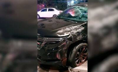 В центре Ташкента произошло крупное ДТП с участием четырех авто. Видео