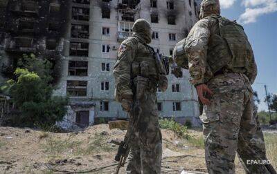 Оккупанты ищут дома на Луганщине для заселения прибывших военных