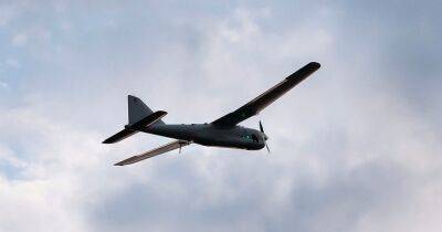 Инженеры РФ заставили самолеты запускать и подбирать дроны прямо на лету