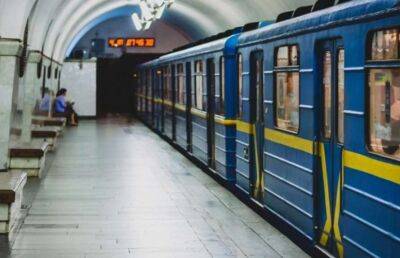 У Києві призупинено рух метрополітену