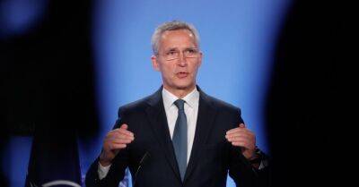 Глава НАТО: нельзя недооценивать РФ, несмотря на поражения