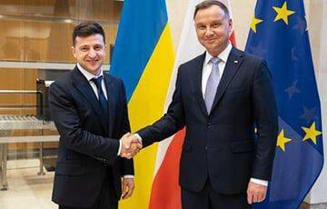Президенты Польши и Украины проводят срочный телефонный разговор