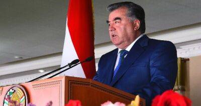 В Таджикистане торжественно встретили День Президента