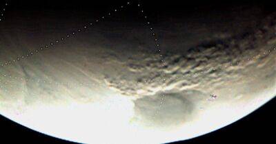 Аппарат Mars Express обнаружил на Марсе "земные" облака (фото)