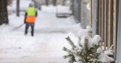 Рига выделила более полумиллиона евро на уборку снега в центре столицы этой зимой