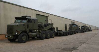 Танковые тягачи и боеприпасы: Германия передала новый пакет военной помощи Украине