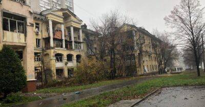 14 раненых и поврежденные дома: Зеленский опубликовал кадры удара ВС РФ по Днепру (видео)