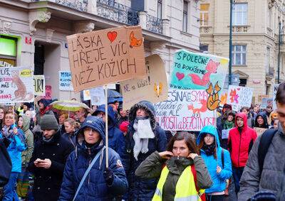 В Праге прошла демонстрация за закрытие меховых ферм