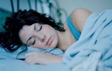 Названы три действенных способа быстро уснуть