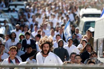 «Хаей Сара» в Хевроне: праздник вылился в погром
