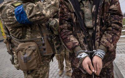 Здався після штурму. Українські військові взяли у полон зека-окупанта