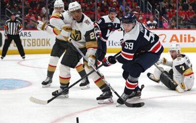 НХЛ: Бостон и Вегас синхронно побеждают и остаются лидерами чемпионата