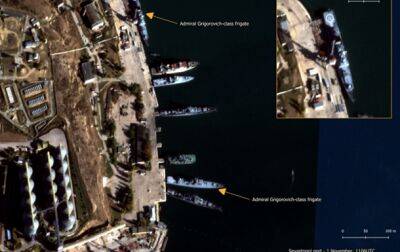 "Атака дронов" на флот РФ в Севастополе: появились спутниковые снимки
