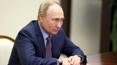 Путин поручил обеспечить конкуренцию производителей техники и экипировки для оккупантов