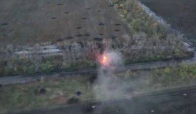 ВСУ точным ударом уничтожили военную технику оккупантов: момент попал на видео