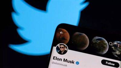Илон Маск стал директором Twitter