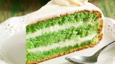 Этот десерт удивит всех: готовим торт из зеленого чая