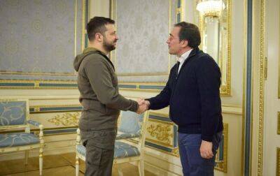 Зеленский встретился с главой МИД Испании: обсудили войну и восстановление Украины