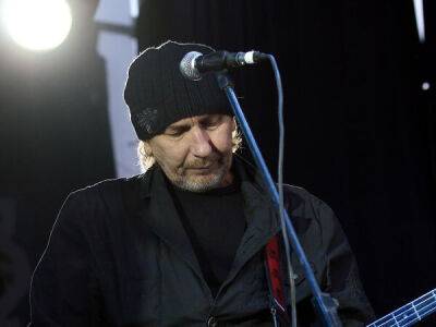 Умер 58-летний основатель рок-группы "Кому вниз" Степаненко