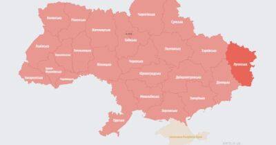 По всей стране воздушная тревога: в Белоруссии зафиксирован взлет истребителей