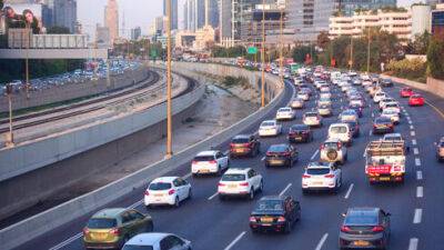 С 2023 года в Израиле будет повышен ежегодный сбор на машины
