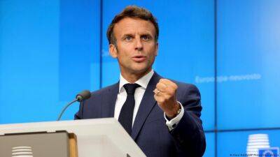 Рф распространяет дезинформацию в странах Африки, чтобы навредить Франции – Макрон